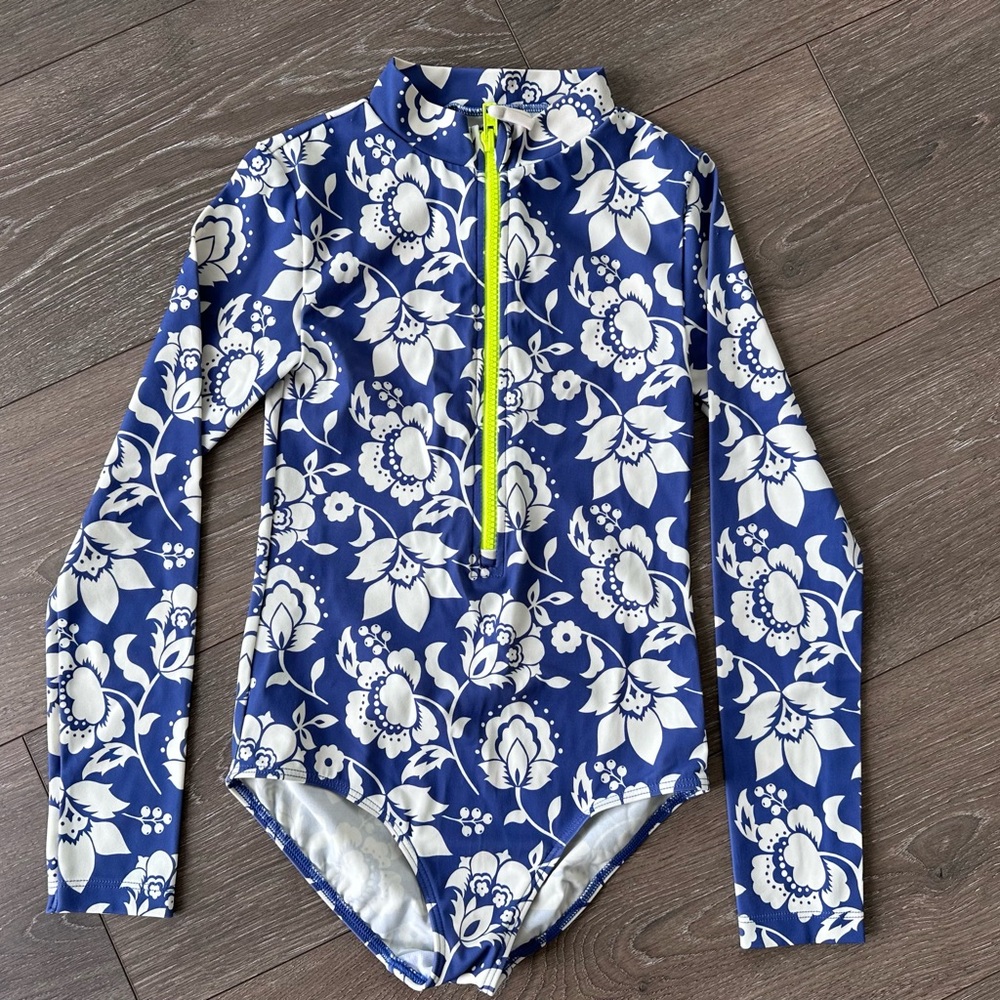 Girls Mini Boden long sleeve swimsuit size 8/9
